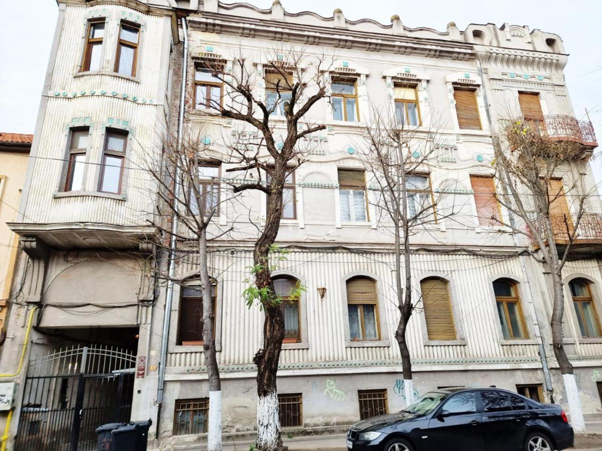 Picky Apartment Arad Exterior photo